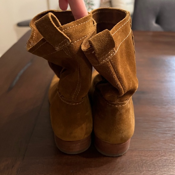Frye Cara Size 8 Booties Suede Brown EUC women’s - Picture 3 of 10